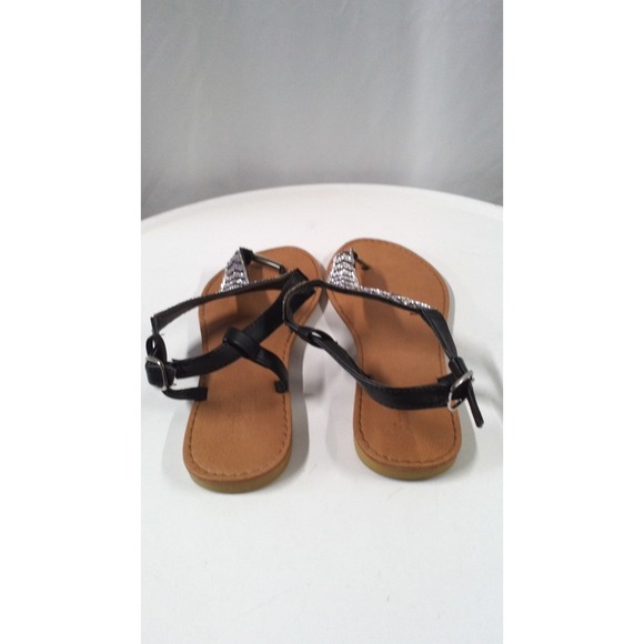 Charlotte Russe Women's Size 6 Black and Silver Sandals with ankle buckle‎ - Picture 2 of 4
